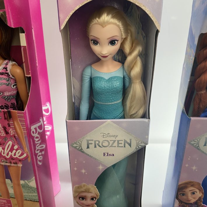 MUÑECA PRINCESA ELSA FROZEN